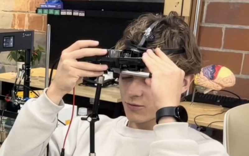 VR