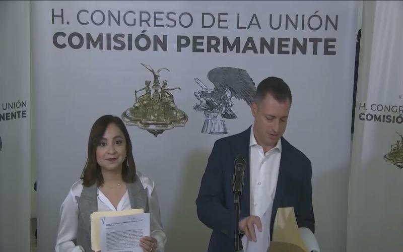 Politicos mexicanos denuncian a Sony