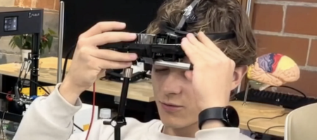 VR