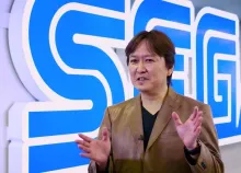 Takashi Iizuka 
